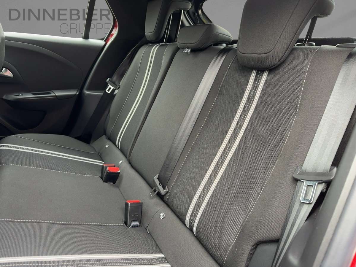 Fahrzeugbild eines Opel Corsa