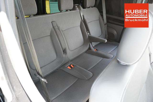 Fahrzeugbild eines Nissan Primastar