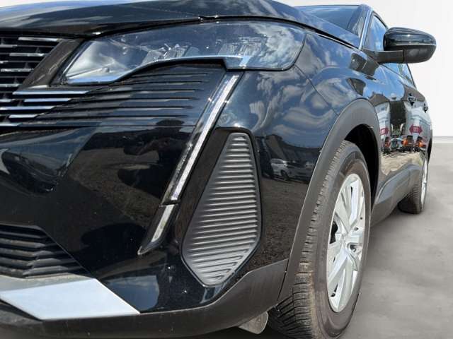 Fahrzeugbild eines Peugeot 5008