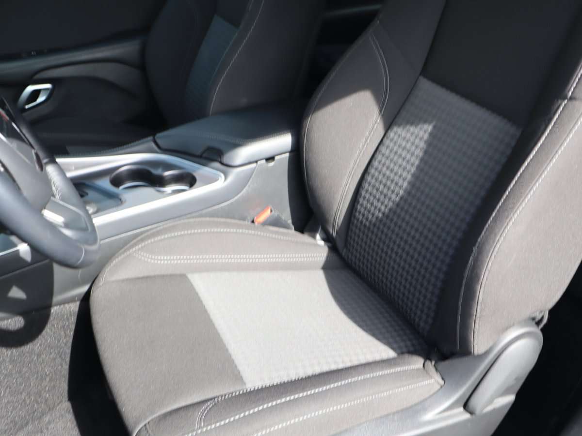 Fahrzeugbild eines Dodge Challenger