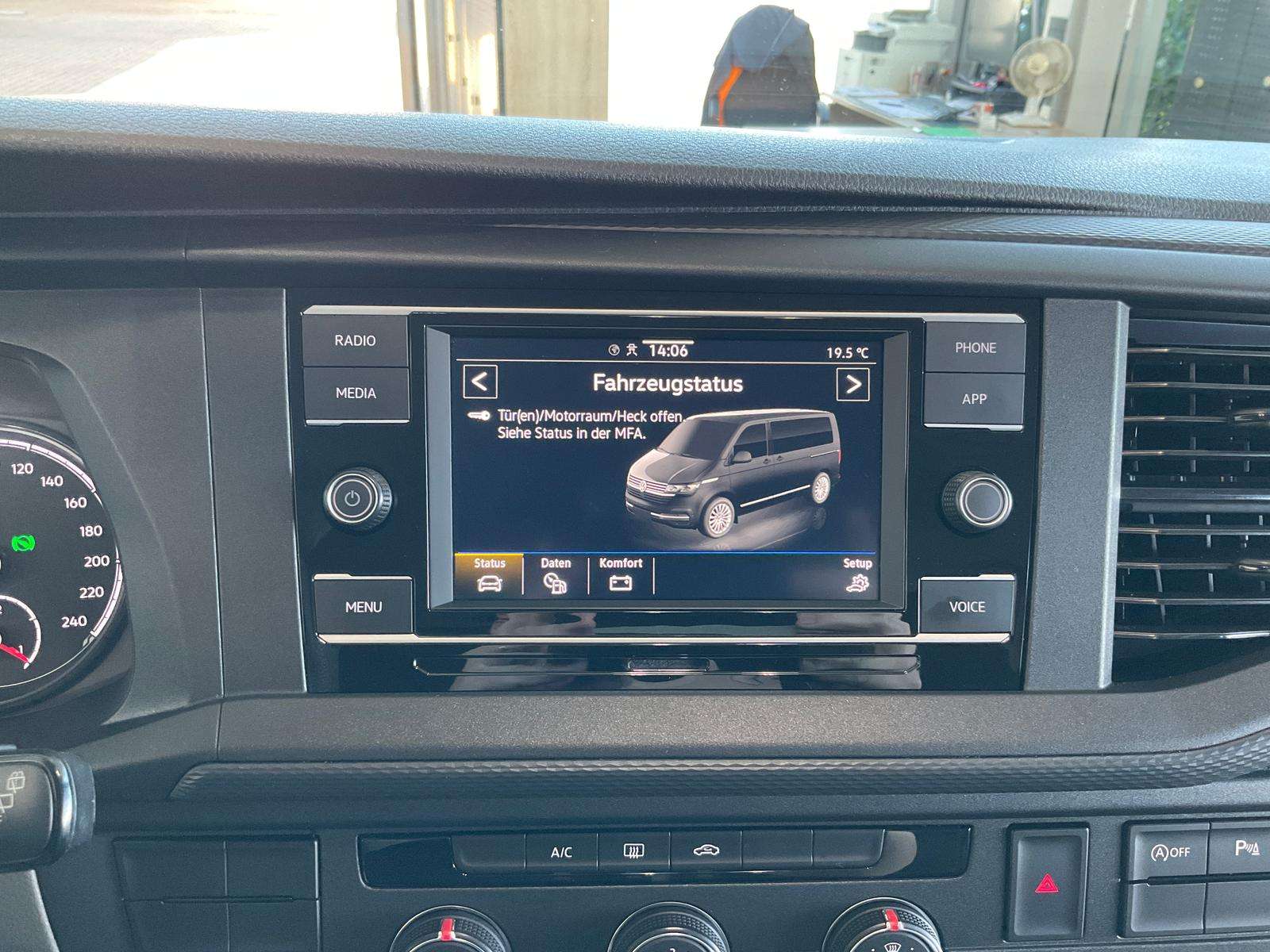 Fahrzeugbild eines Volkswagen Transporter
