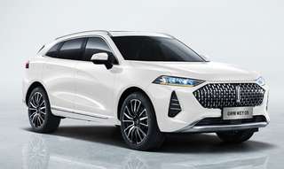 Schräge Frontansicht auf einen GWM Wey 05 , freigestellt