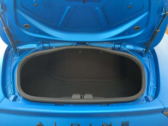 Fahrzeugbild eines Alpine A110