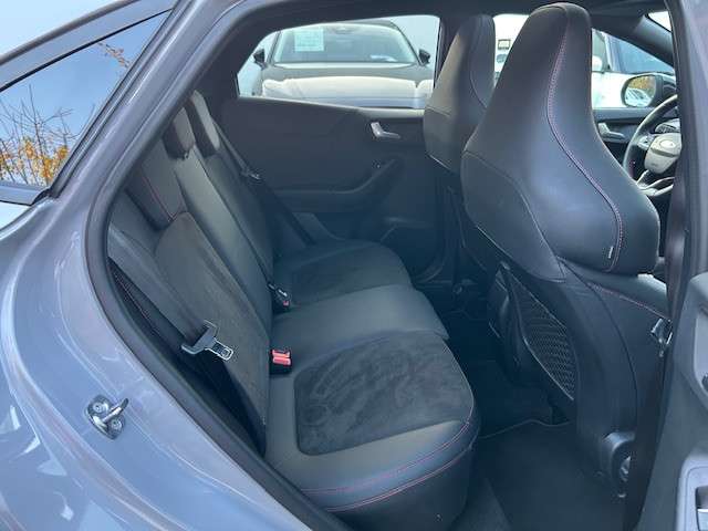 Fahrzeugbild eines Ford Puma