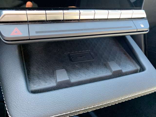Fahrzeugbild eines Renault Megane E-TECH