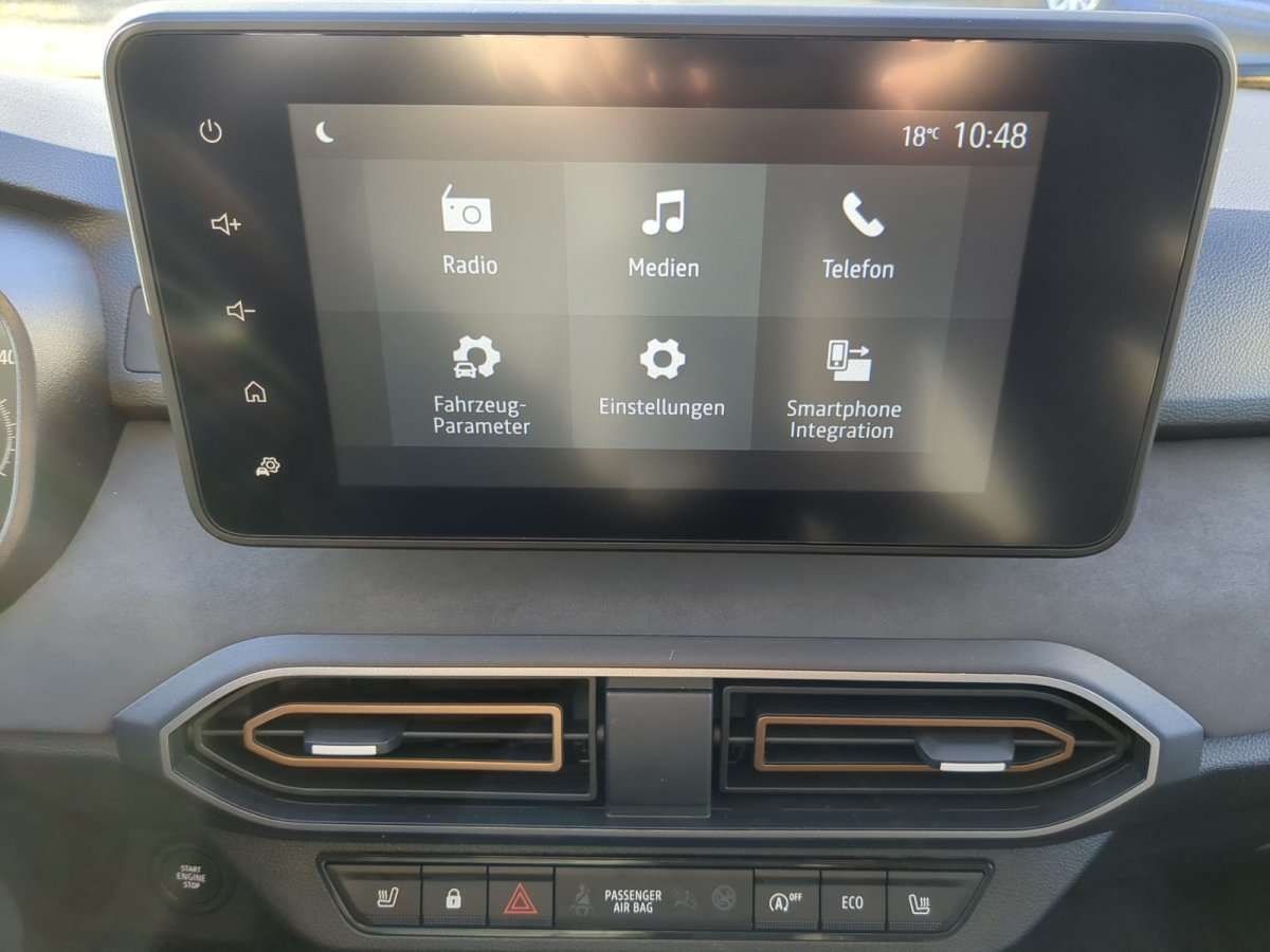 Fahrzeugbild eines Dacia Jogger