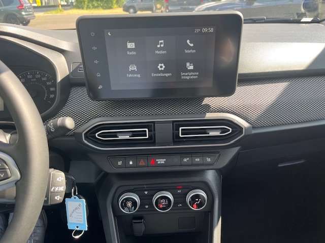 Fahrzeugbild eines Dacia Sandero