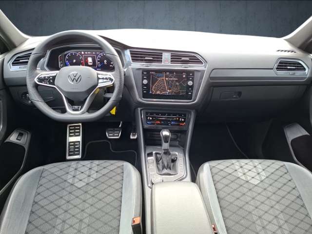 Fahrzeugbild eines Volkswagen Tiguan Allspace