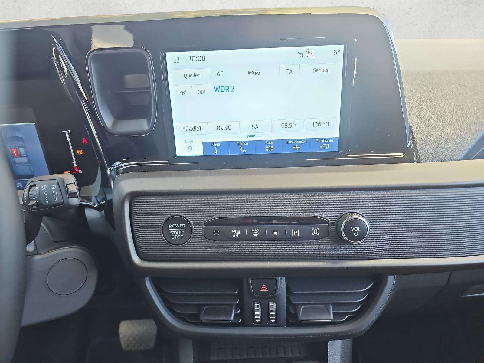 Fahrzeugbild eines Ford Tourneo Courier