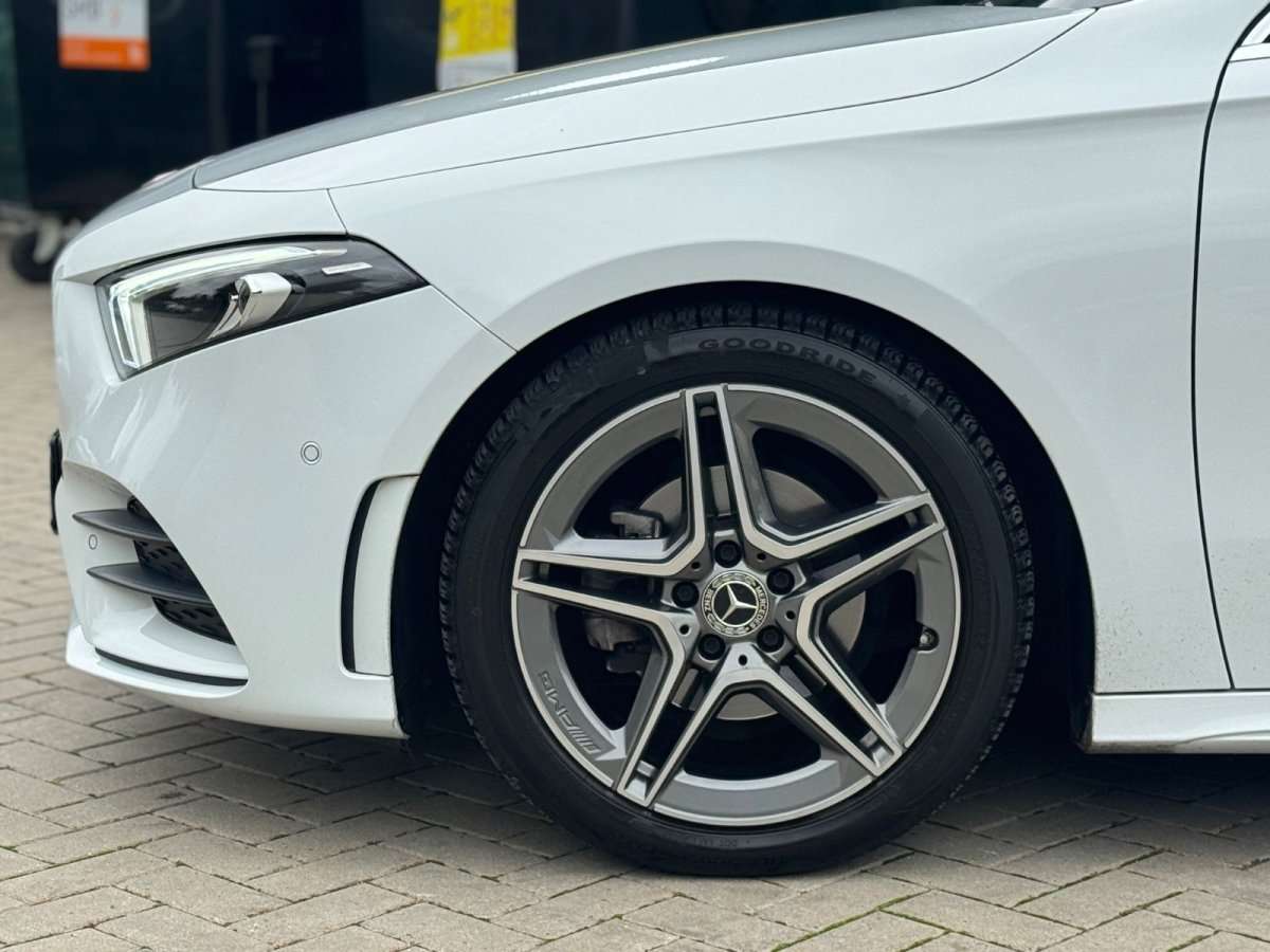 Fahrzeugbild eines Mercedes-Benz A-Klasse