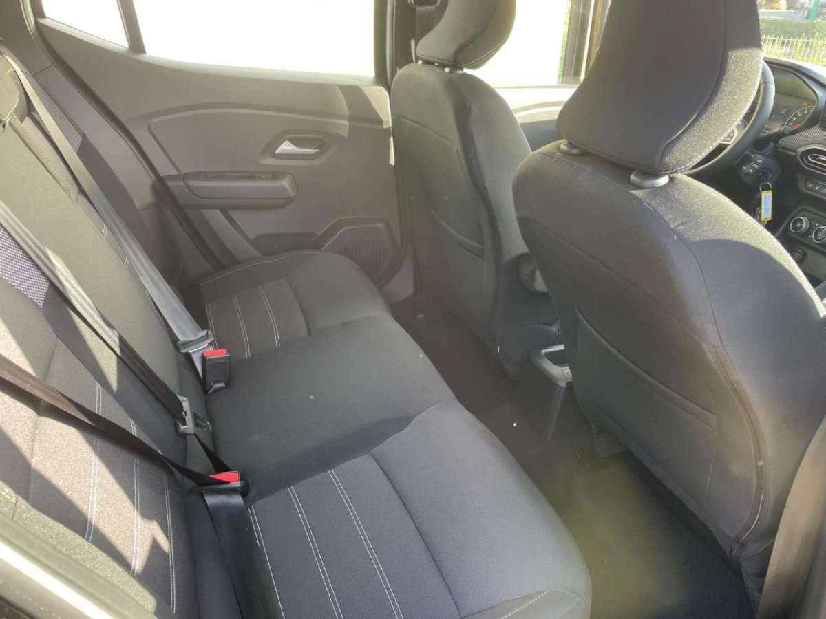 Fahrzeugbild eines Dacia Sandero