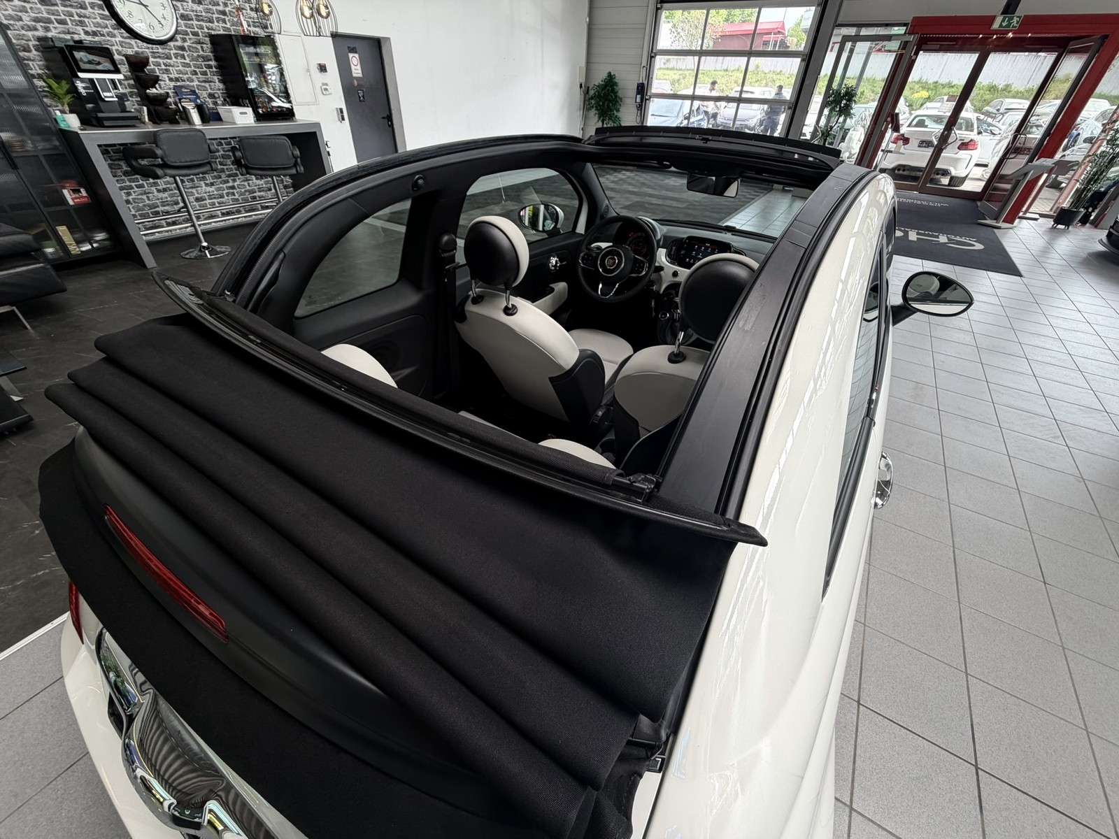 Fahrzeugbild eines Fiat 500
