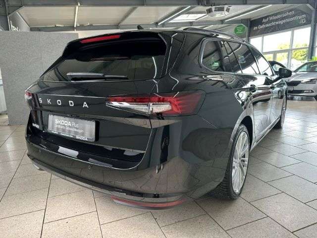 Fahrzeugbild eines Skoda Superb