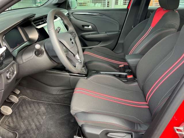 Fahrzeugbild eines Opel Corsa