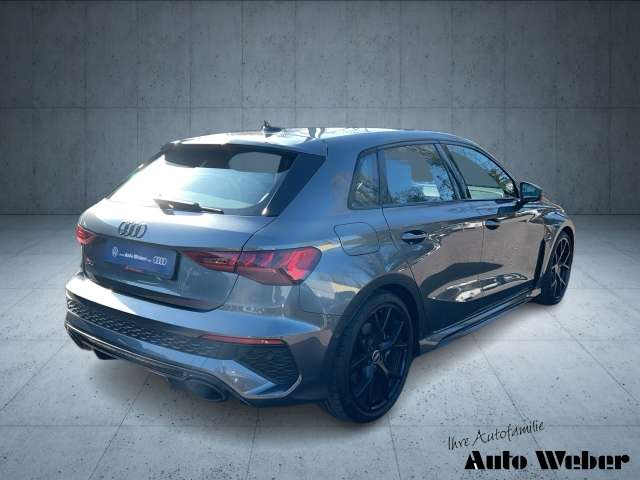 Fahrzeugbild eines Audi RS3