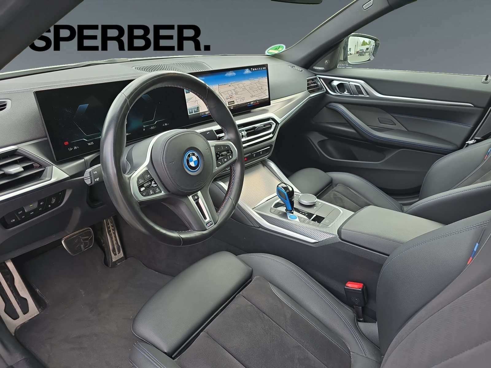 Fahrzeugbild eines BMW i4