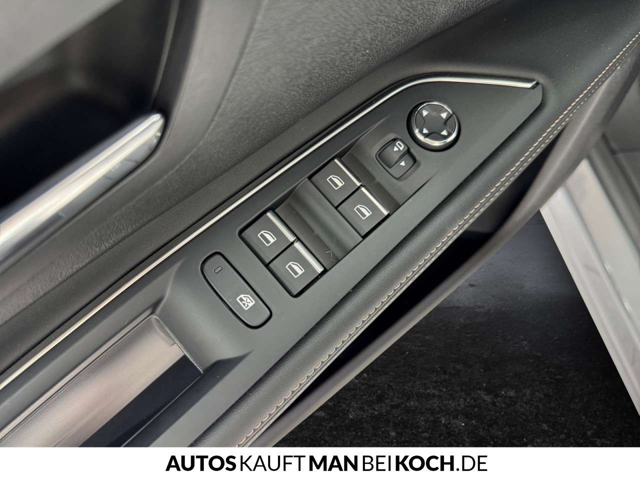 Fahrzeugbild eines Peugeot 5008