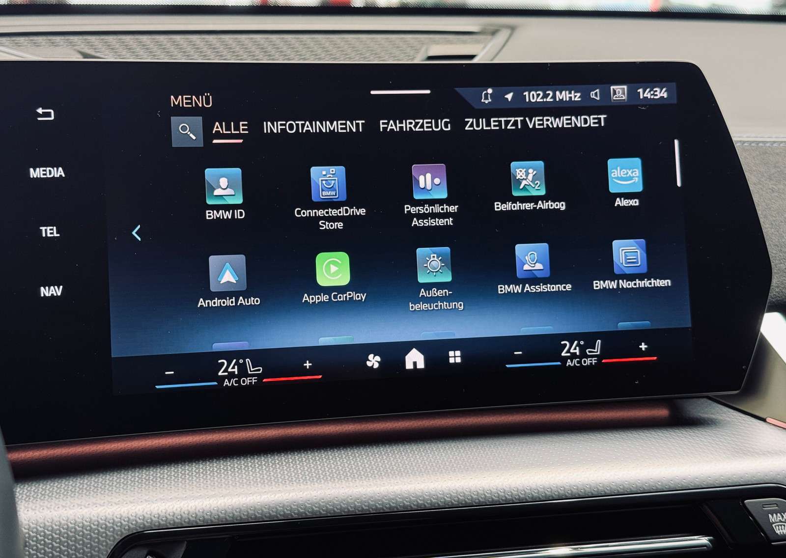 Fahrzeugbild eines BMW X2