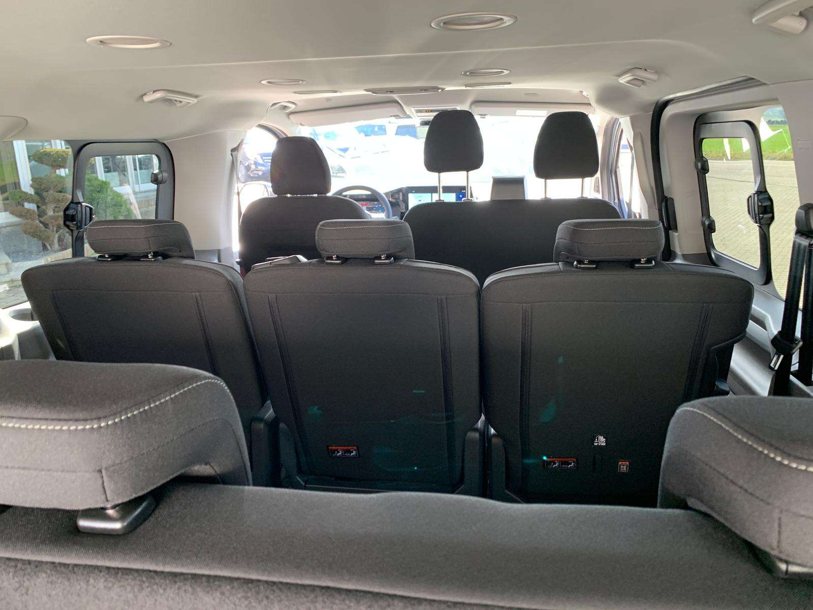 Fahrzeugbild eines Volkswagen Caravelle