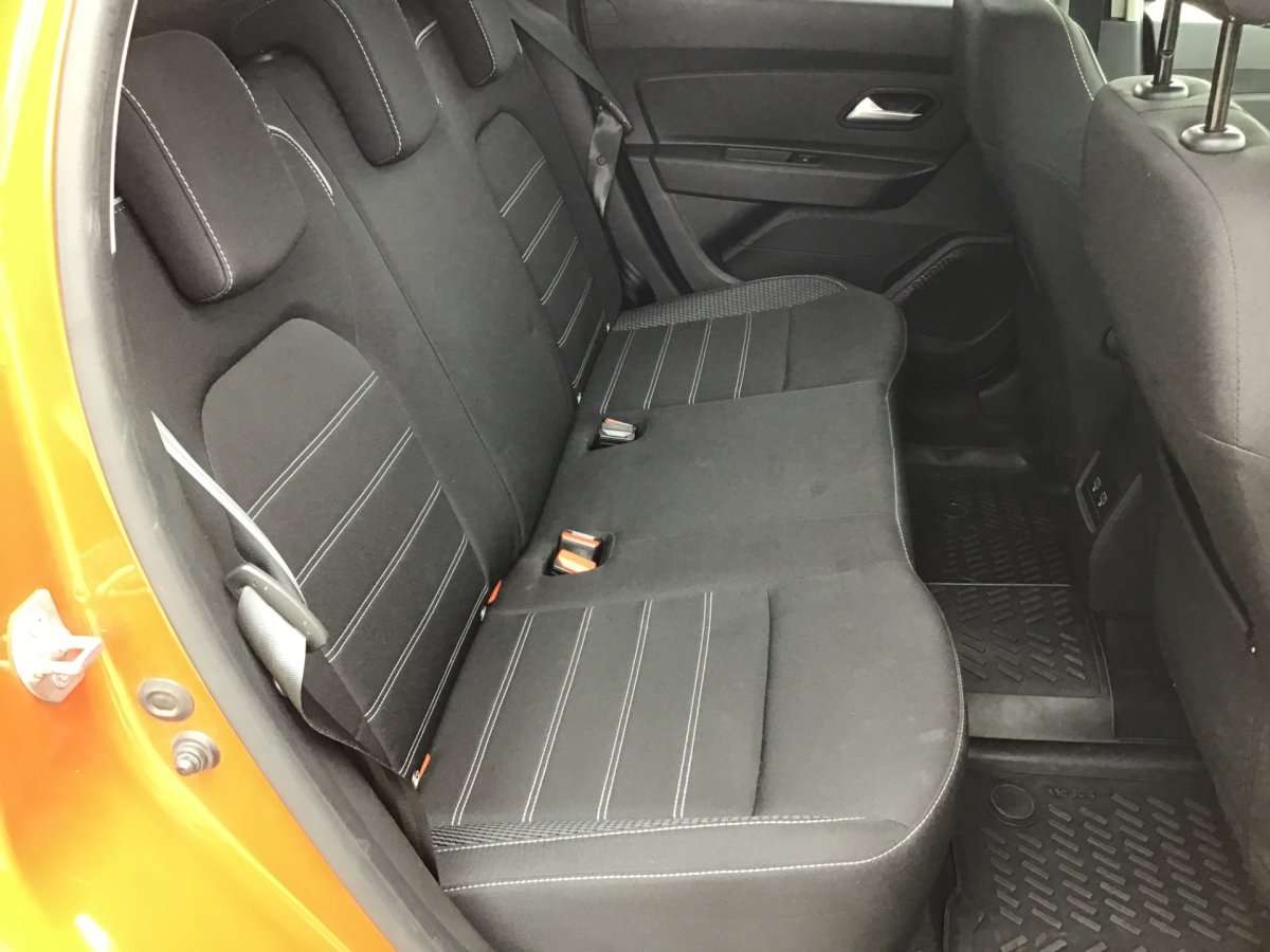 Fahrzeugbild eines Dacia Duster