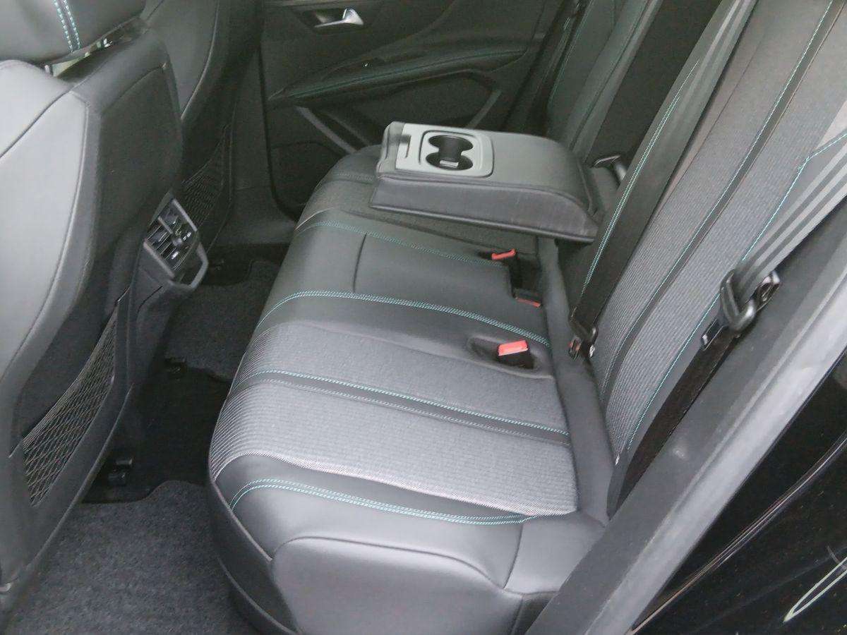 Fahrzeugbild eines Peugeot 3008