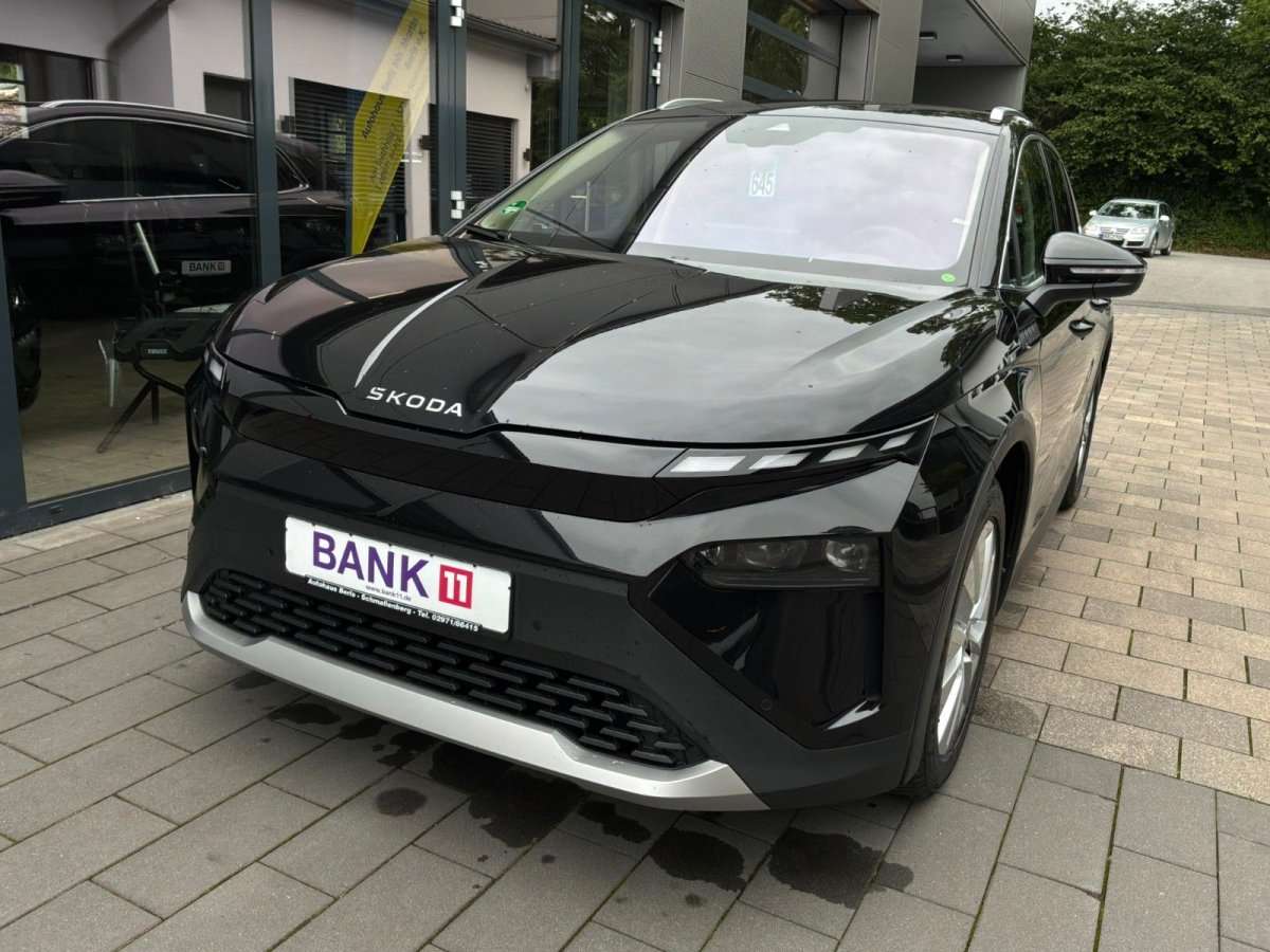 Fahrzeugbild eines Skoda ELROQ