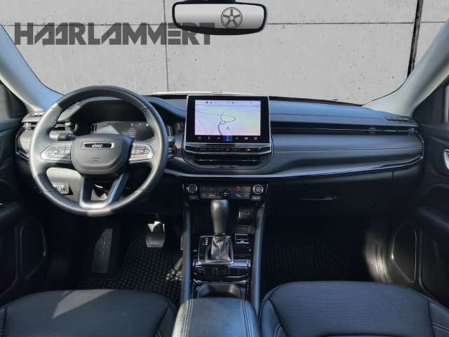 Fahrzeugbild eines Jeep Compass