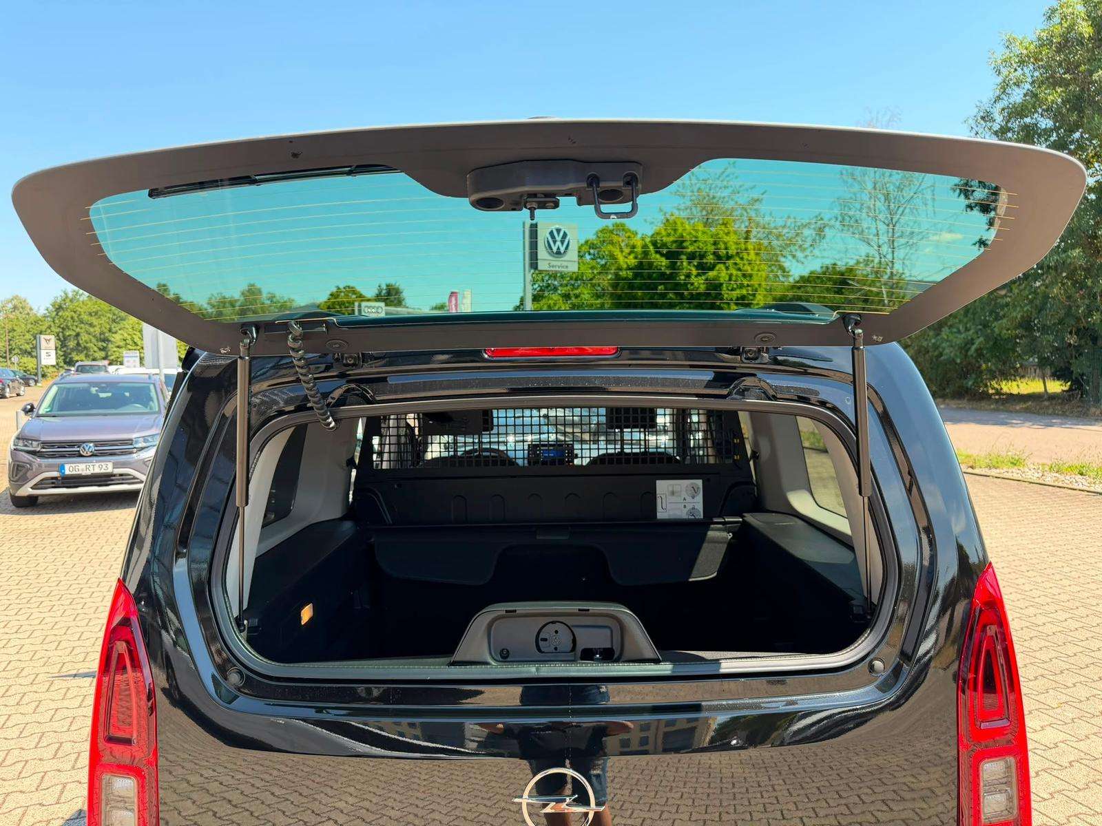 Fahrzeugbild eines Opel Combo Life