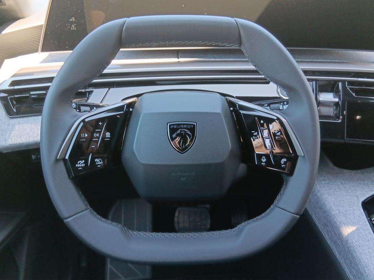 Fahrzeugbild eines Peugeot 5008