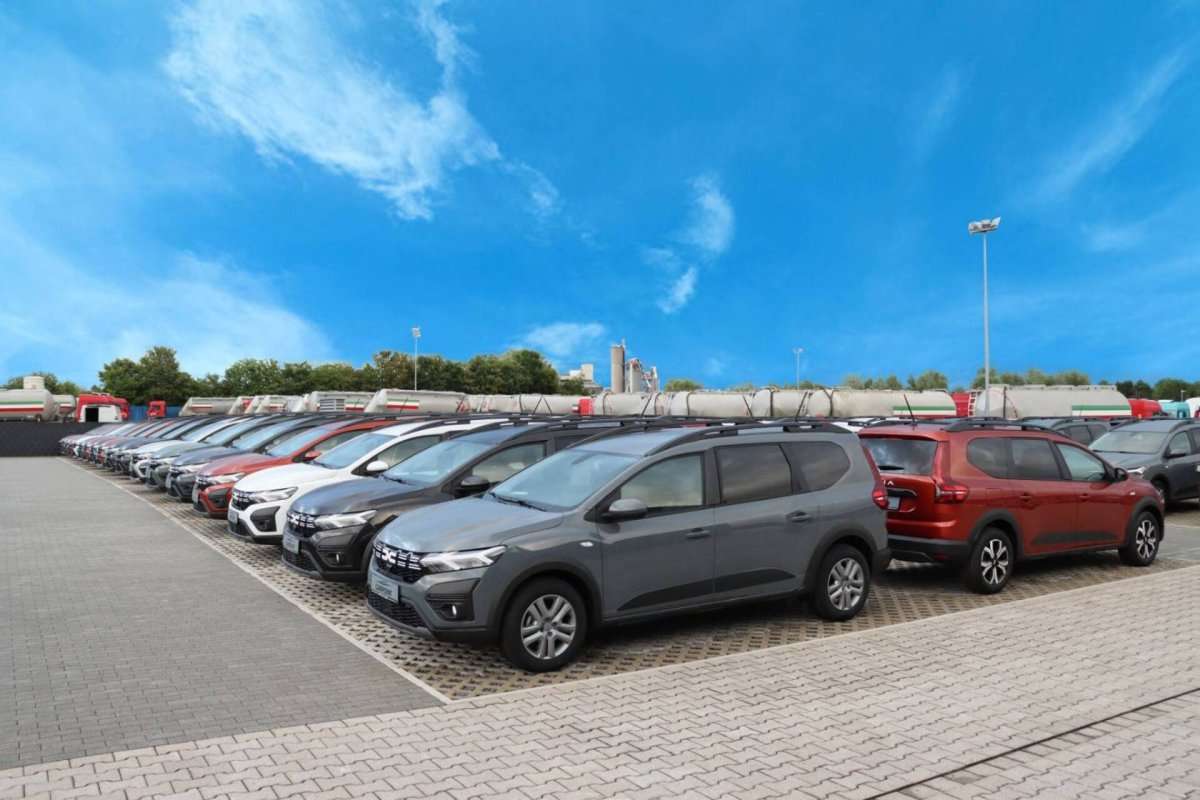 Fahrzeugbild eines Dacia Jogger