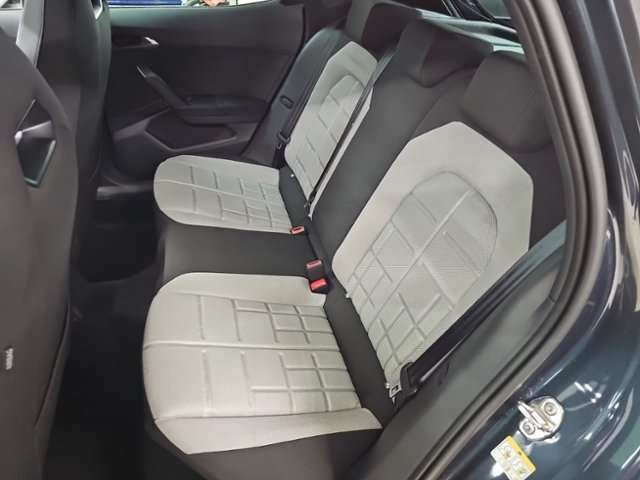 Fahrzeugbild eines SEAT Ibiza