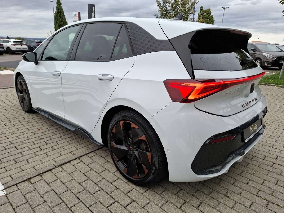 Fahrzeugbild eines CUPRA Born