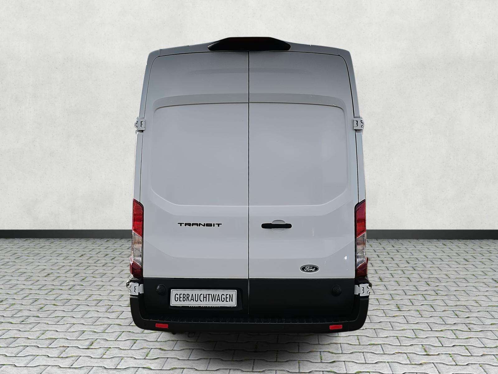 Fahrzeugbild eines Ford Transit