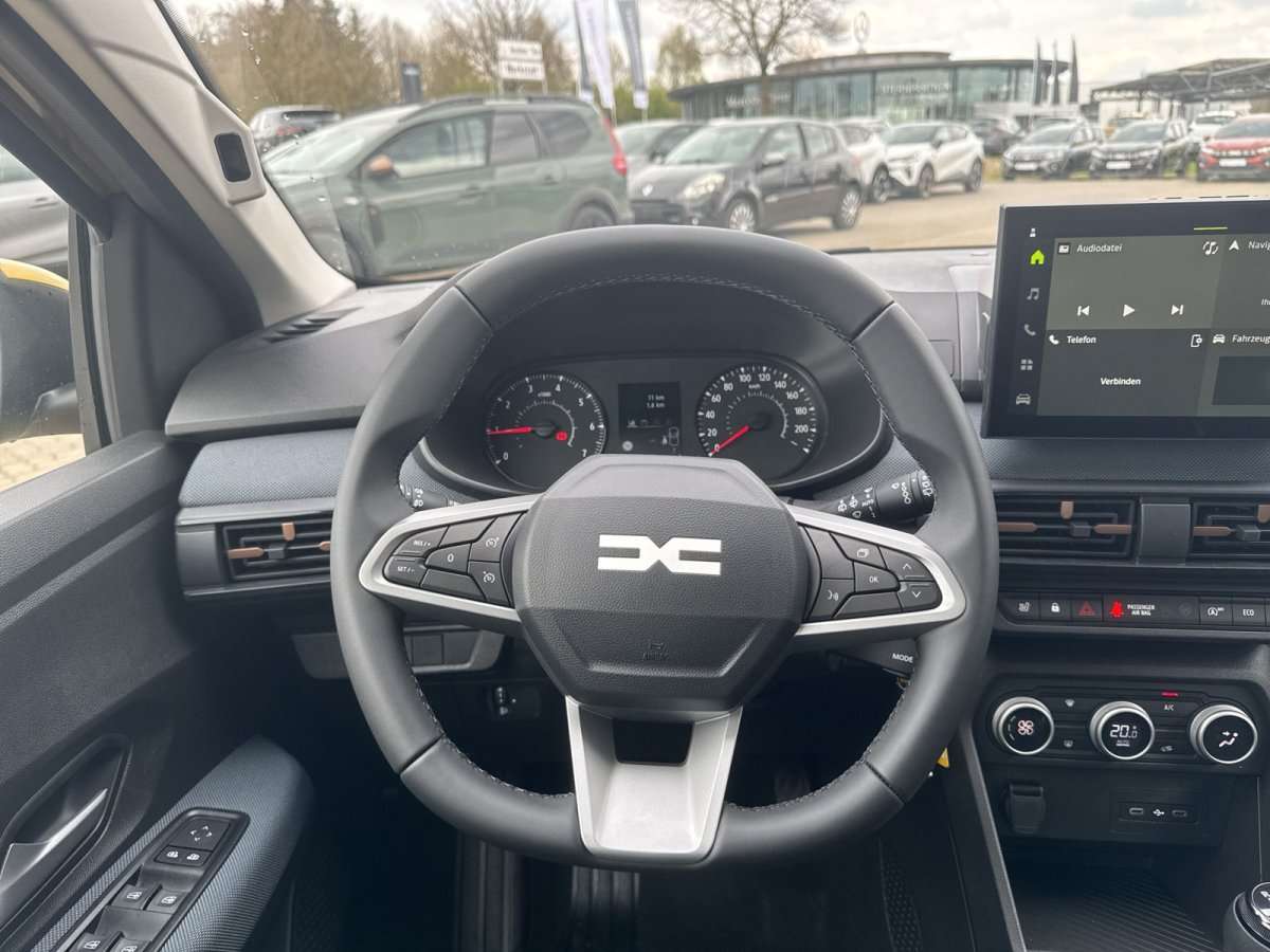 Fahrzeugbild eines Dacia Sandero