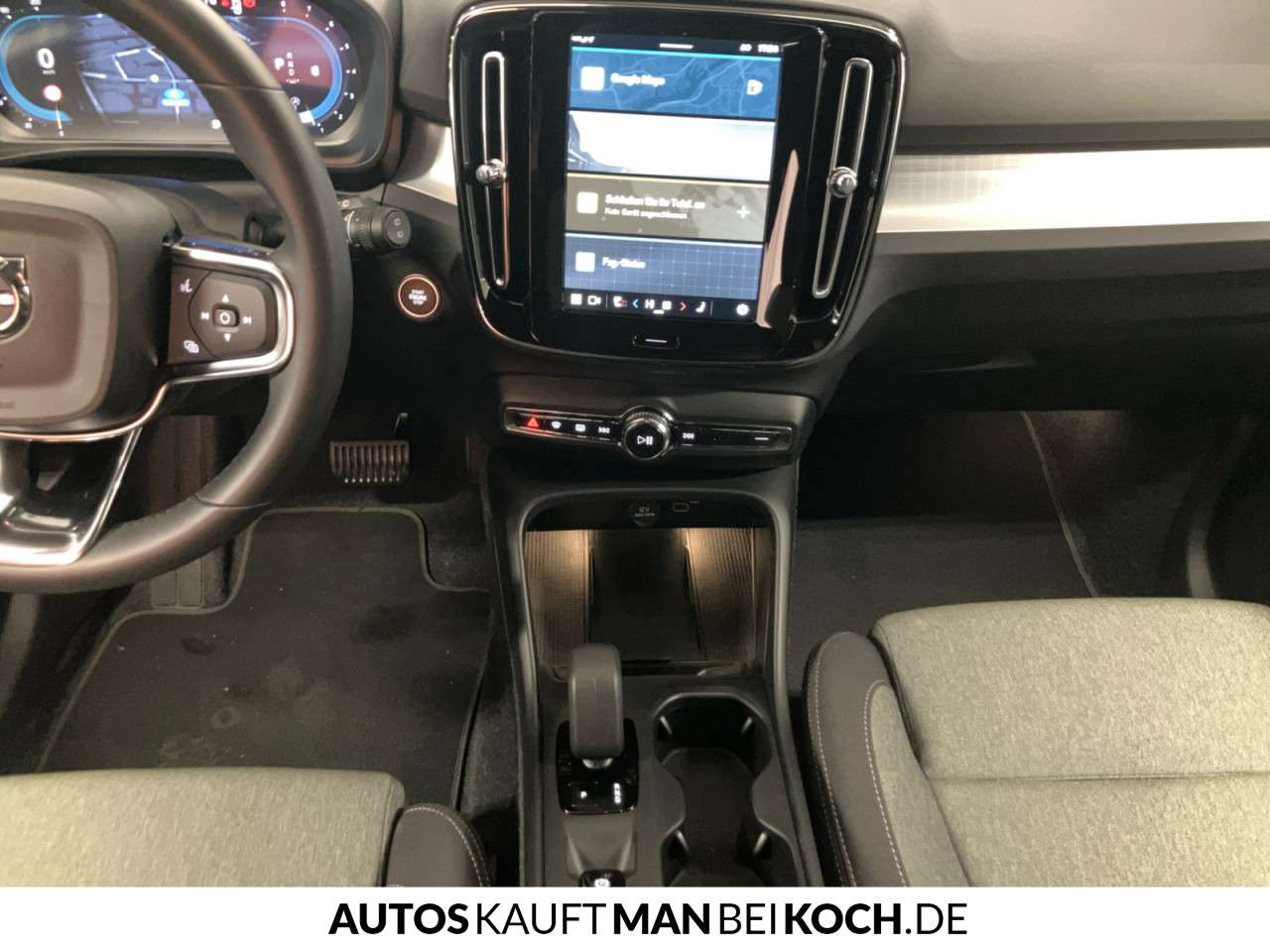 Fahrzeugbild eines Volvo XC40