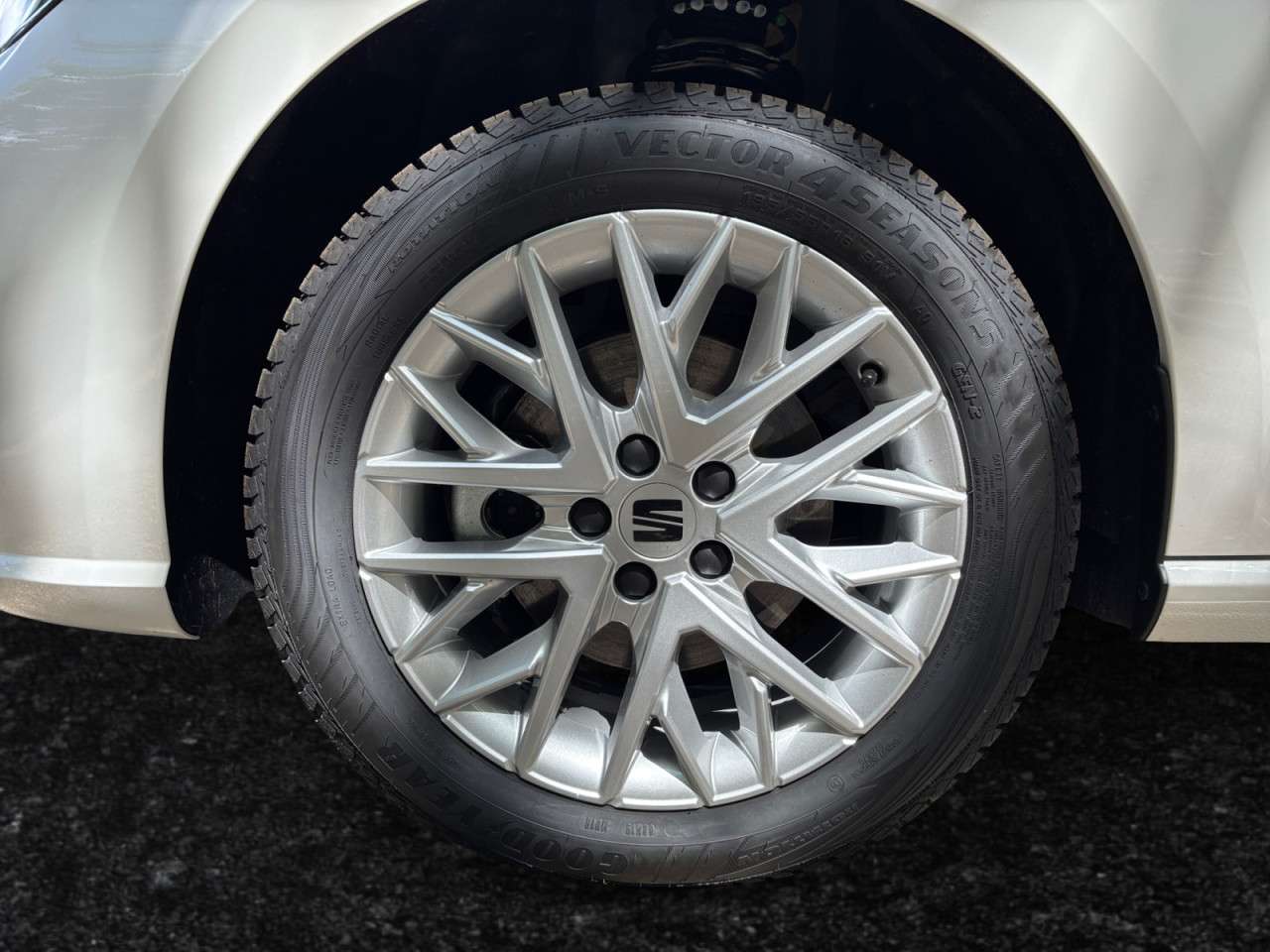 Fahrzeugbild eines SEAT Ibiza