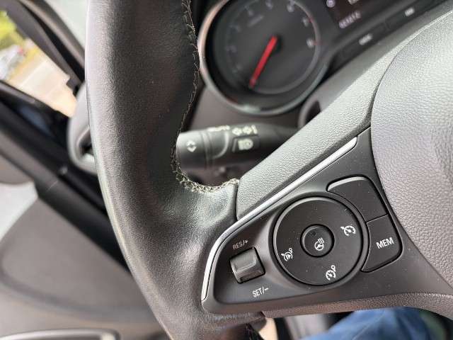 Fahrzeugbild eines Opel Crossland X