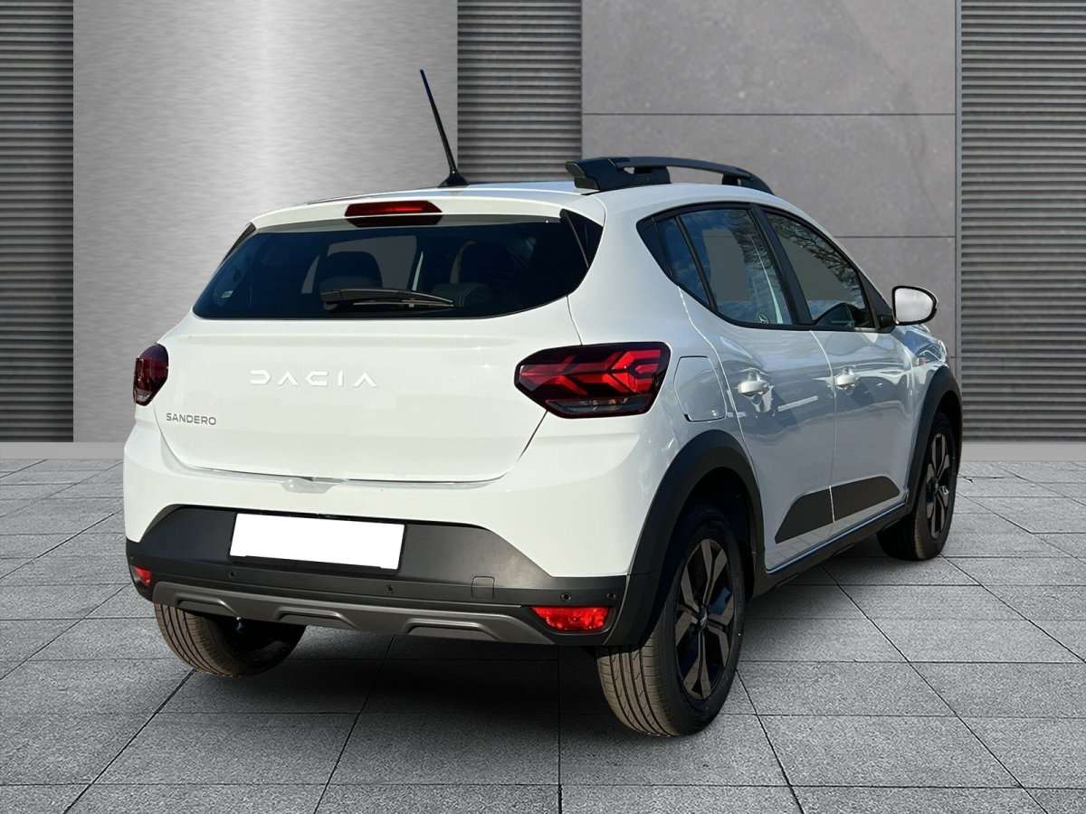 Fahrzeugbild eines Dacia Sandero