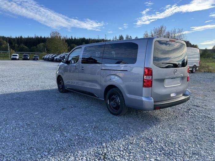 Fahrzeugbild eines Opel Zafira