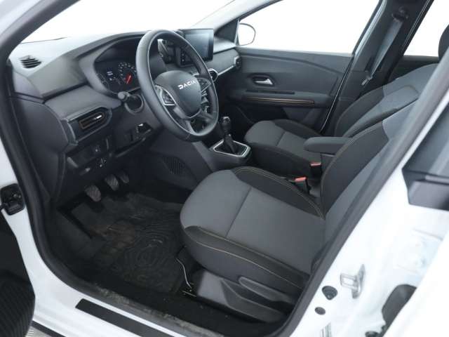 Fahrzeugbild eines Dacia Jogger