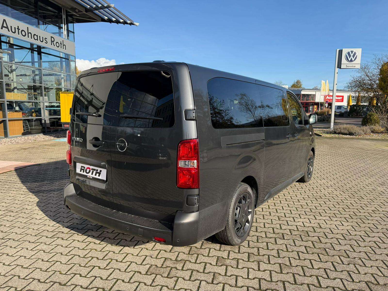 Fahrzeugbild eines Opel Vivaro
