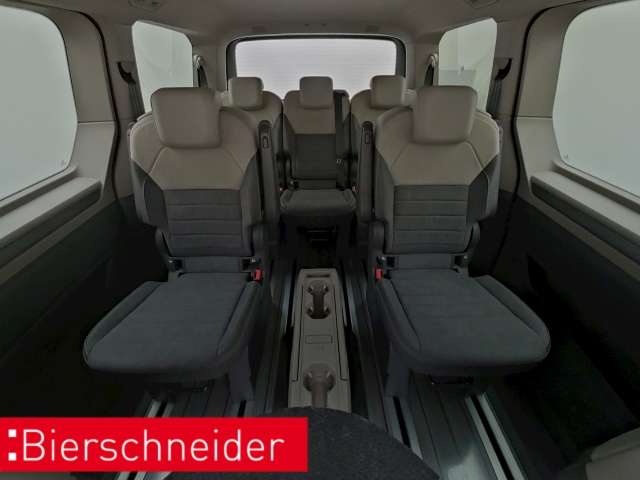 Fahrzeugbild eines Volkswagen Multivan
