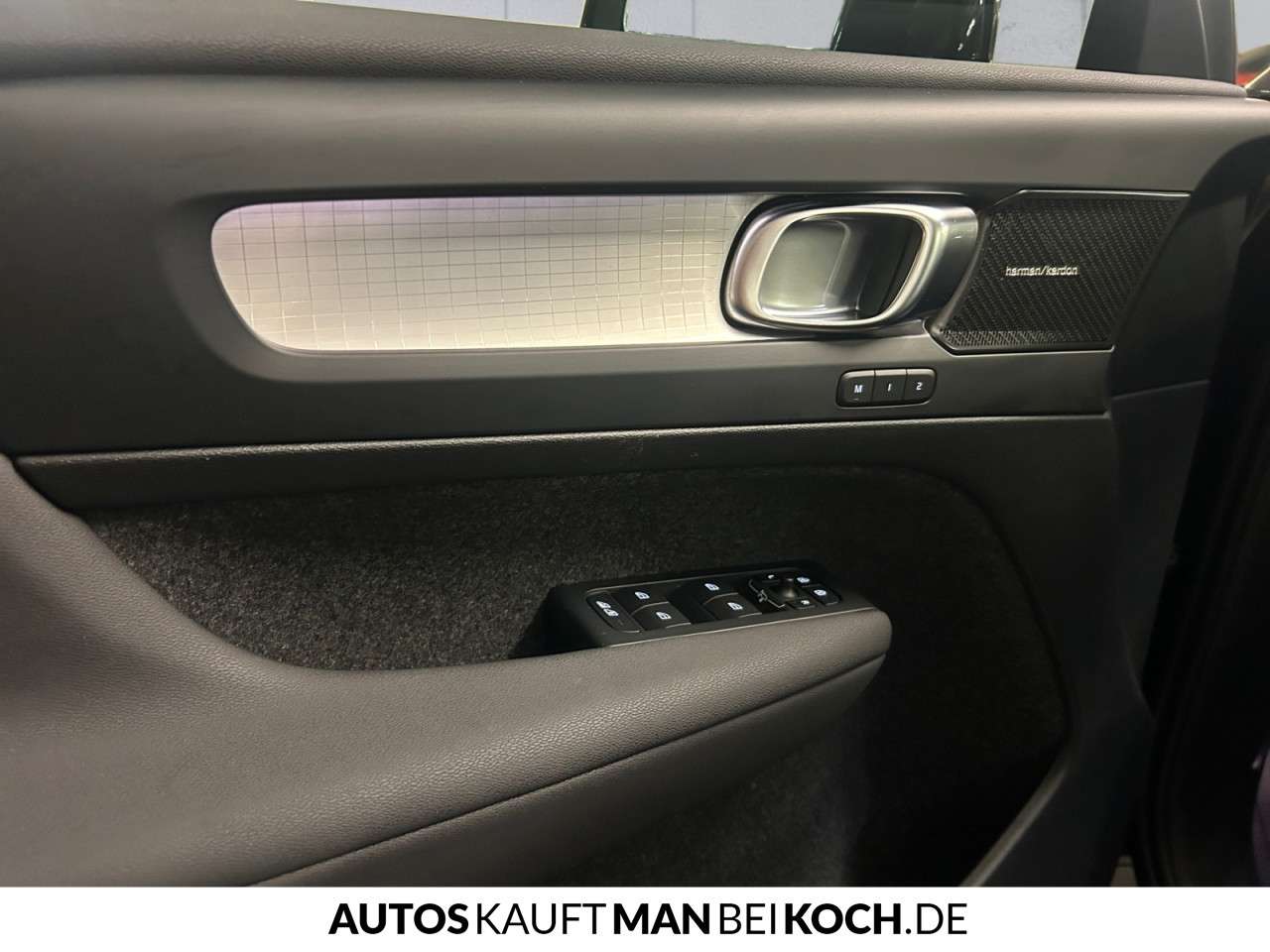 Fahrzeugbild eines Volvo XC40