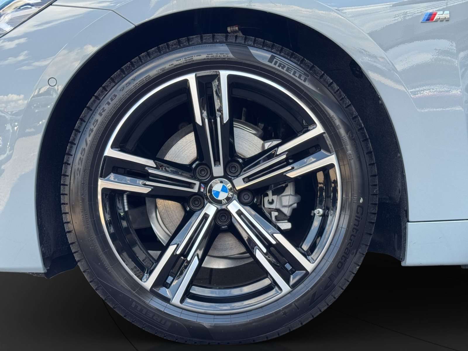Fahrzeugbild eines BMW 2er-Reihe