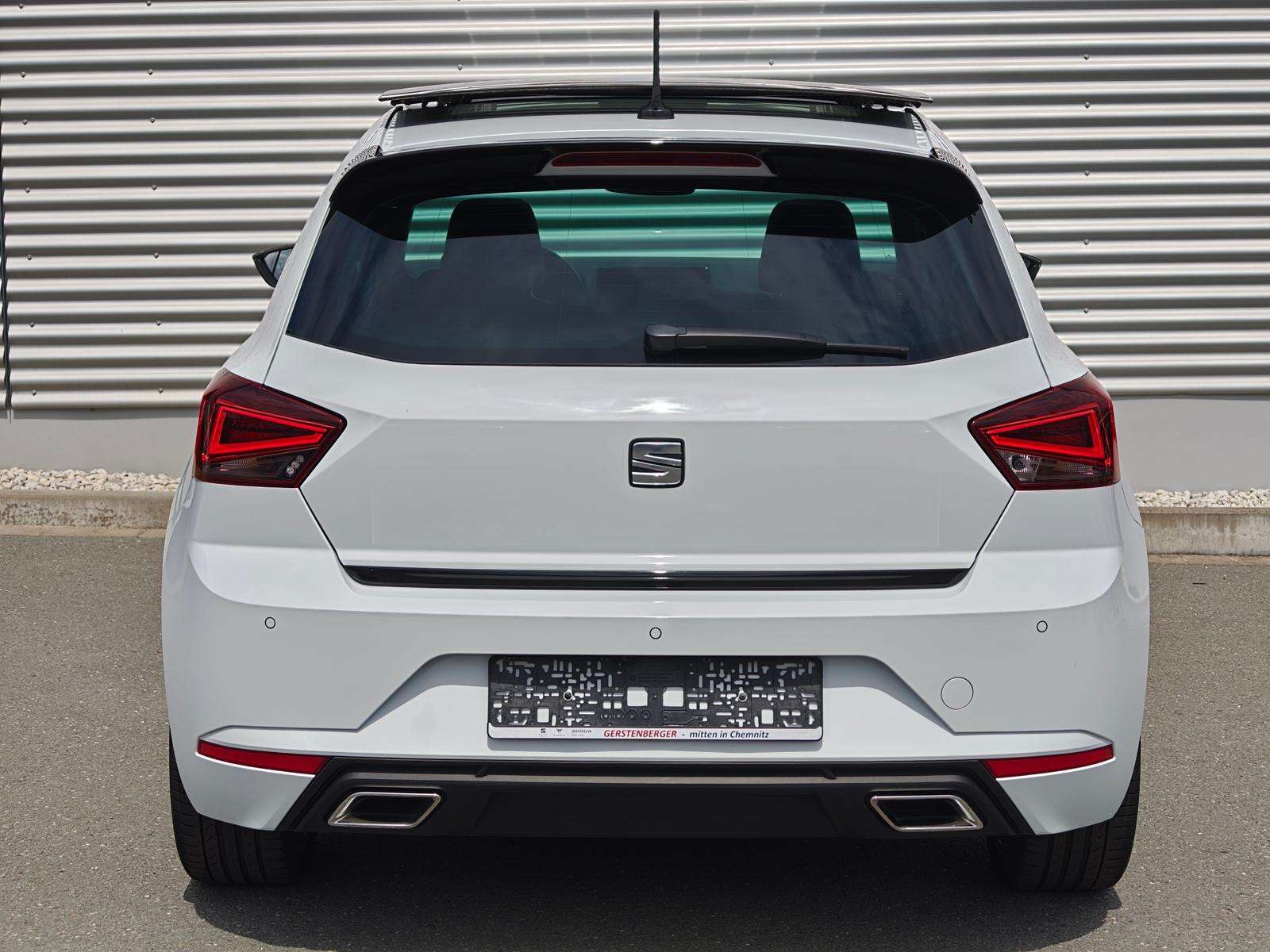 Fahrzeugbild eines SEAT Ibiza