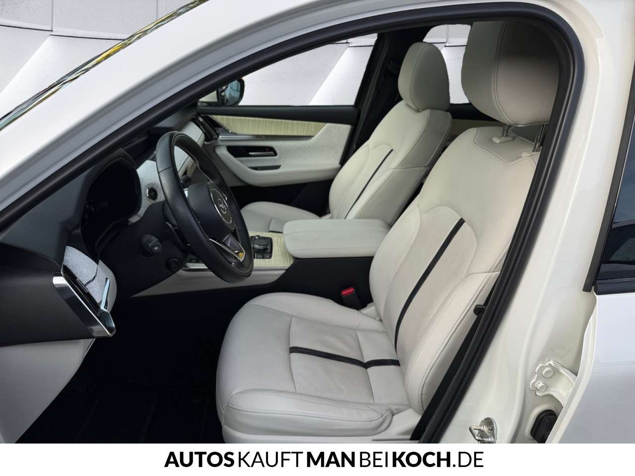 Fahrzeugbild eines Mazda CX-60