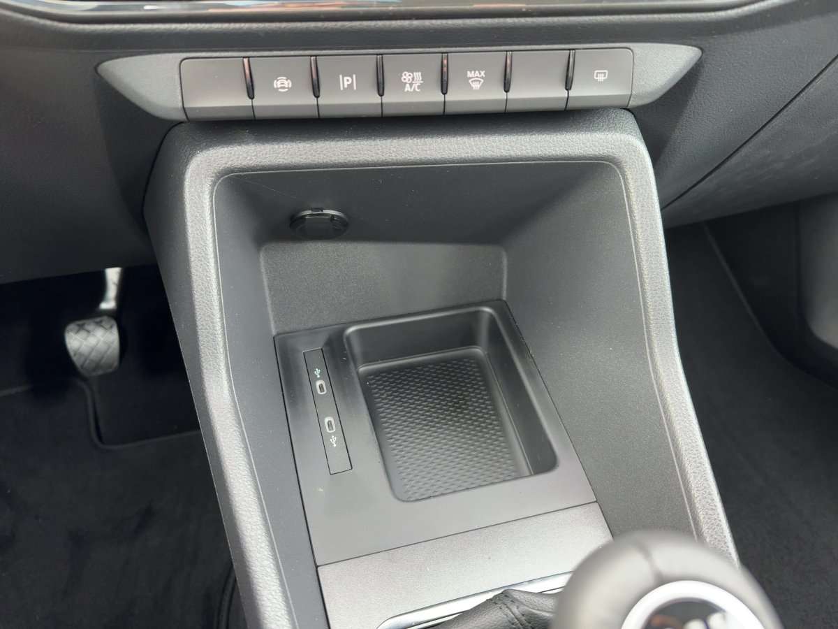 Fahrzeugbild eines Ford Tourneo Connect