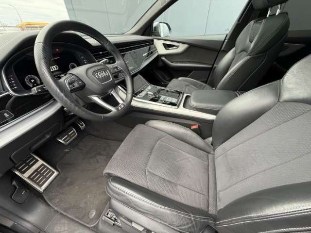 Fahrzeugbild eines Audi Q8