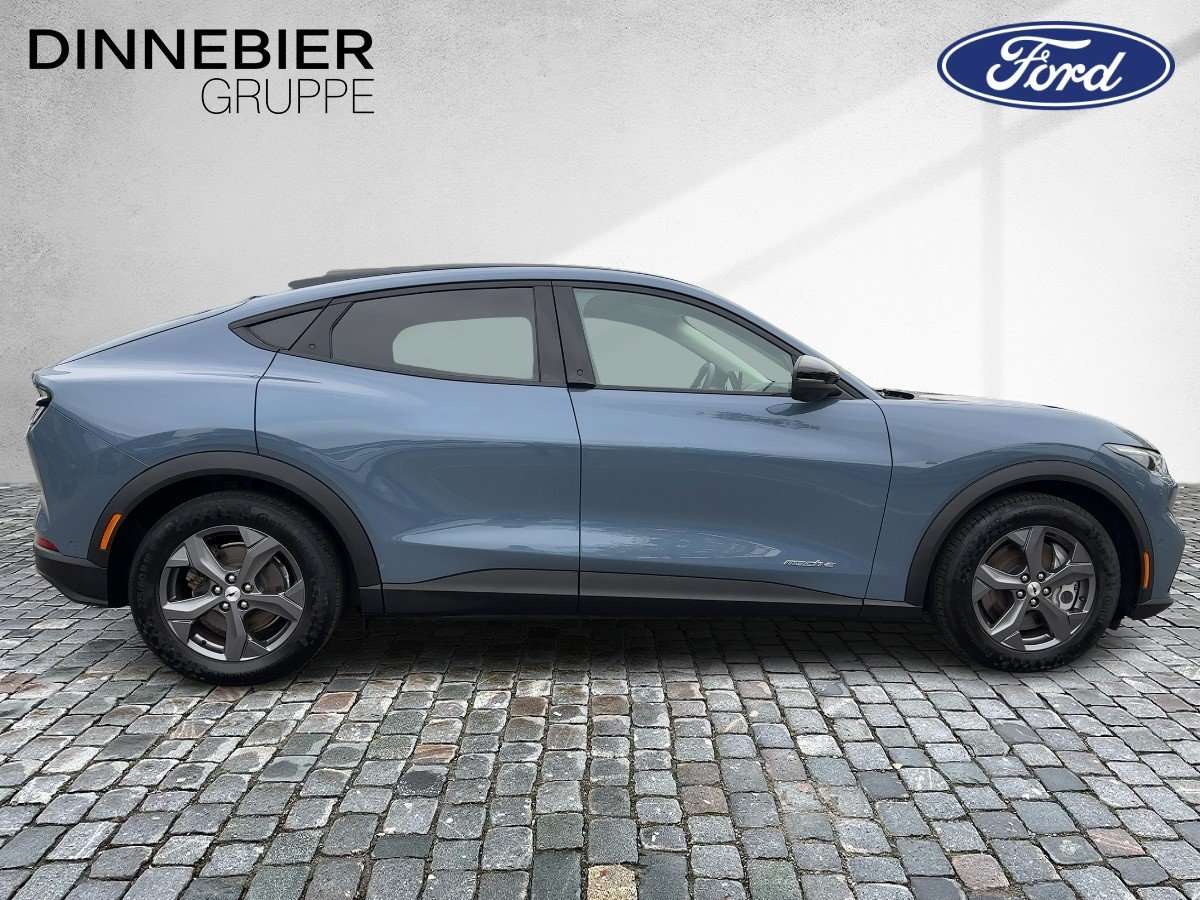 Fahrzeugbild eines Ford Mustang Mach-E