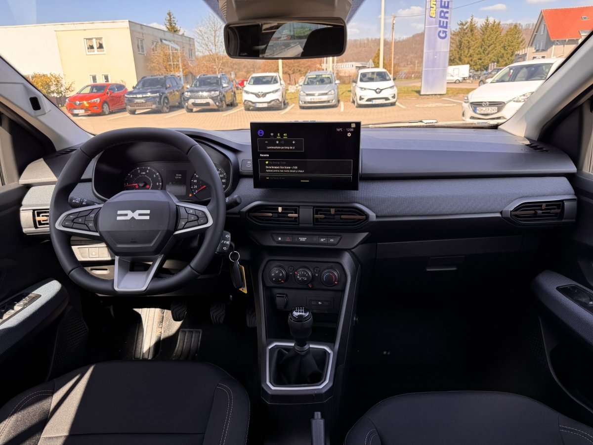 Fahrzeugbild eines Dacia Sandero